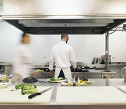 Thumb_professional-chefs-kitchen-1000