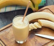 Thumb_probiotic-foods-banana-kefir-smoothie