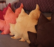 Thumb_fall-pillows-made-from-inexpensive-placemats