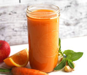 Thumb_carrot-apple-ginger-juice-square