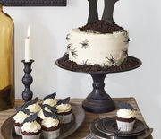 Thumb_gallery-halloween-party-cake-cupcakes-1016-1