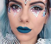 Thumb_mermaid-makeup-and-embellishments