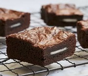 Thumb_baked_goods_gifts_oreo_brownies